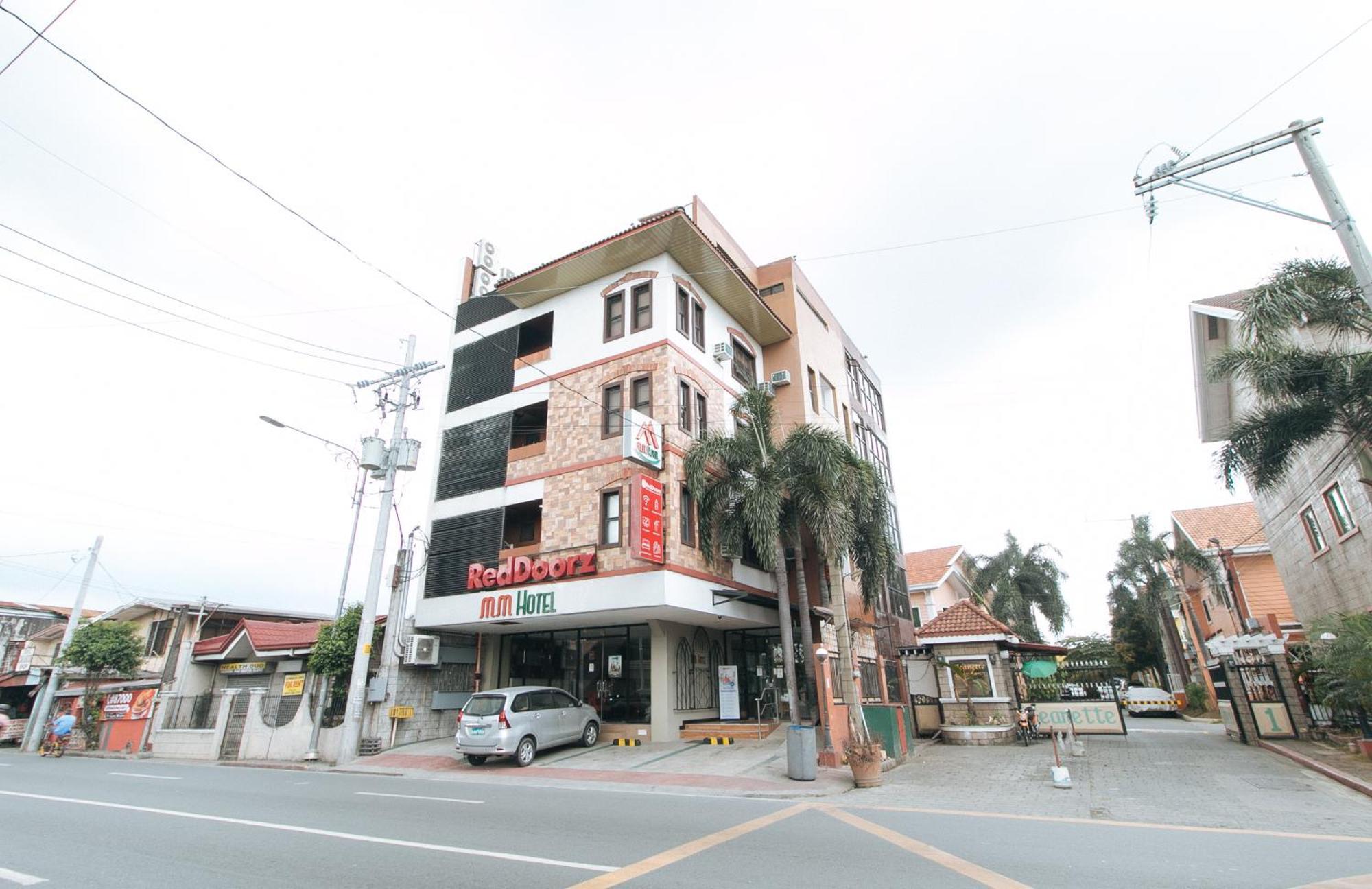 เรดดอร์ซ พลัส เนียร์ แบมบู ออร์แกน ลาสปินาส Hotel ลาสปิญยาส ภายนอก รูปภาพ