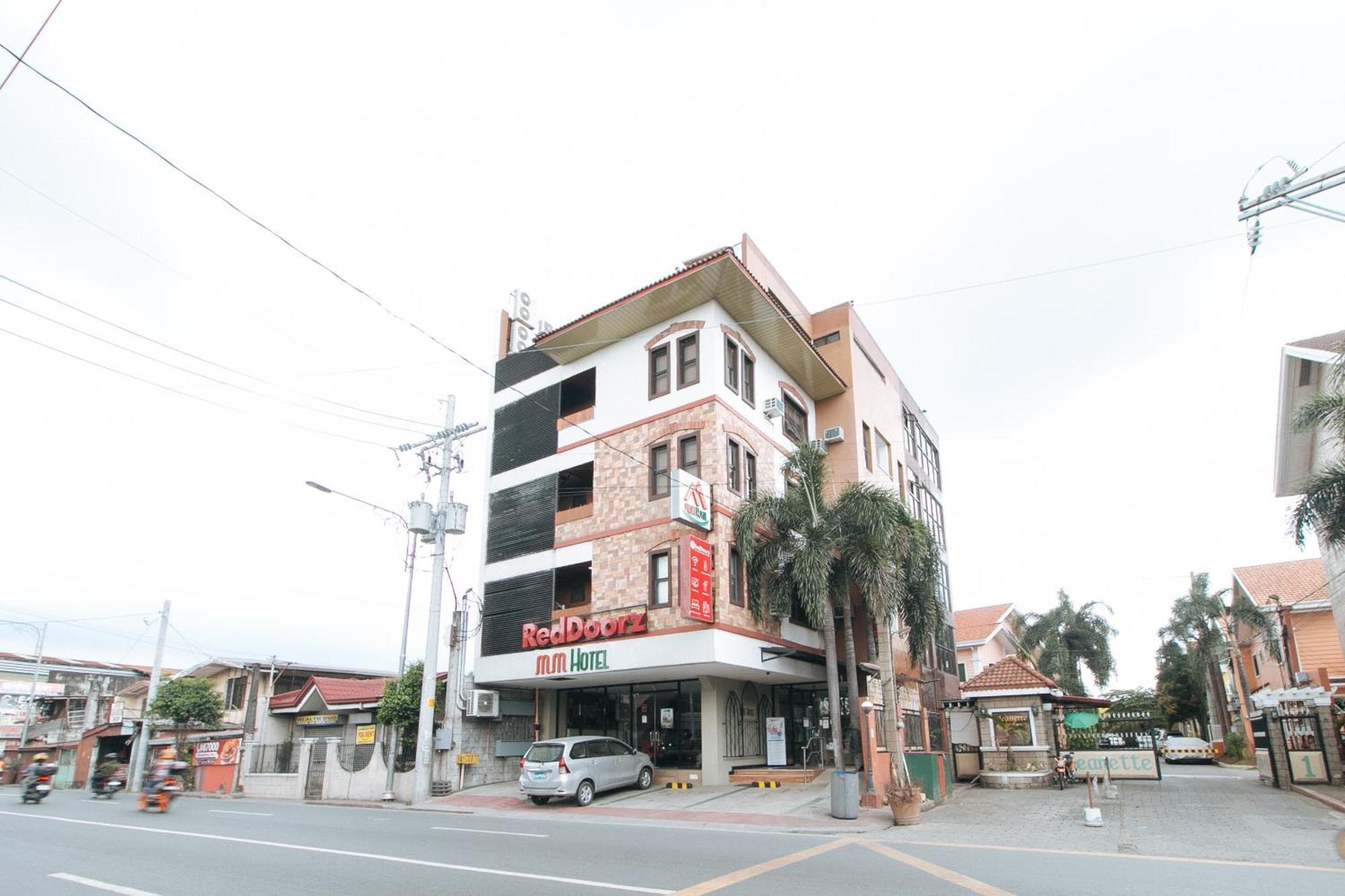 เรดดอร์ซ พลัส เนียร์ แบมบู ออร์แกน ลาสปินาส Hotel ลาสปิญยาส ภายนอก รูปภาพ